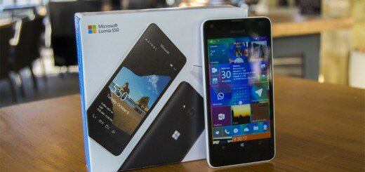 El nuevo Lumia 550 y su caja