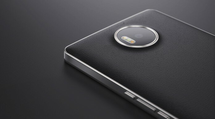 Lumia 950 XL con carcasa de Mozo