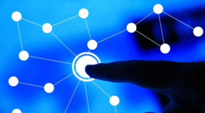 Conexiones dentro de una red representadas por puntos