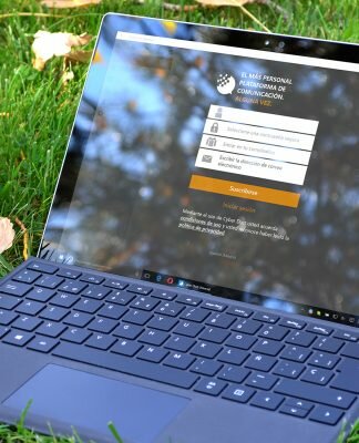 Aplicación de Cyber Dust en una Surface Pro 4