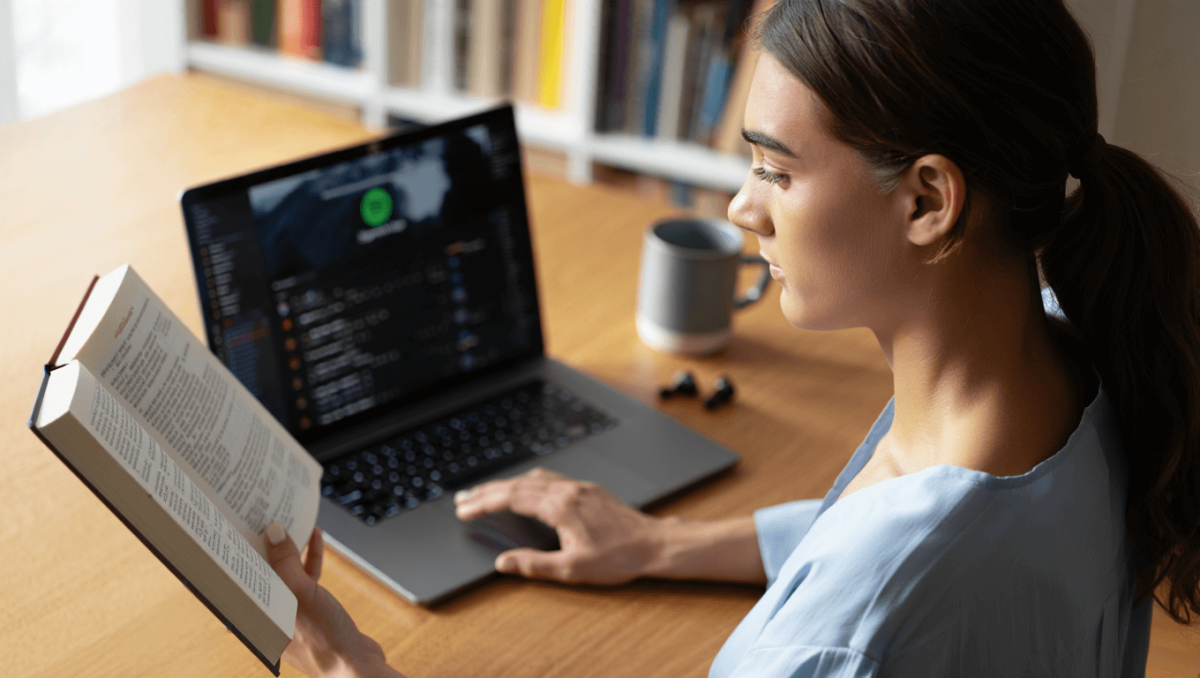 Spotify quiere sincronizar tus audiolibros con tus libros fisicos