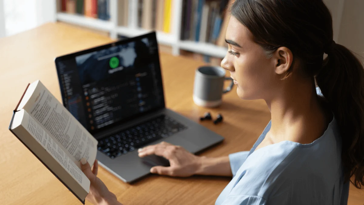 Spotify quiere sincronizar tus audiolibros con tus libros fisicos