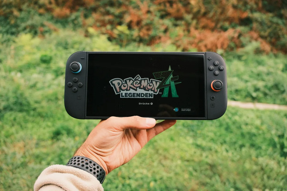 Pack especial de consola Nintendo con mandos tem&aacute;ticos exclusivos