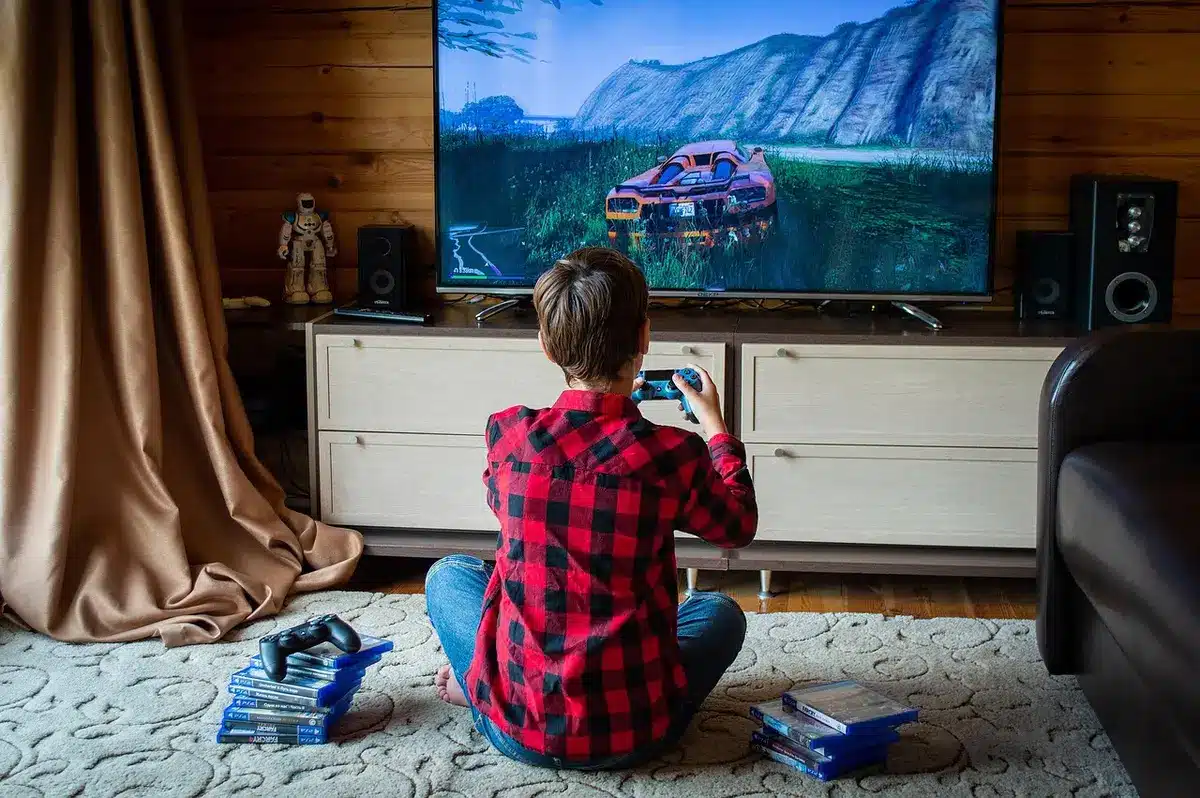 Pantalla de la PlayStation Store mostrando la ficha de un juego en una consola
