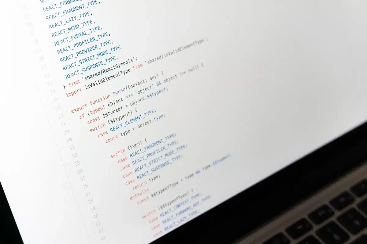 Pantalla con lista de repositorios y avisos de eliminación en GitHub