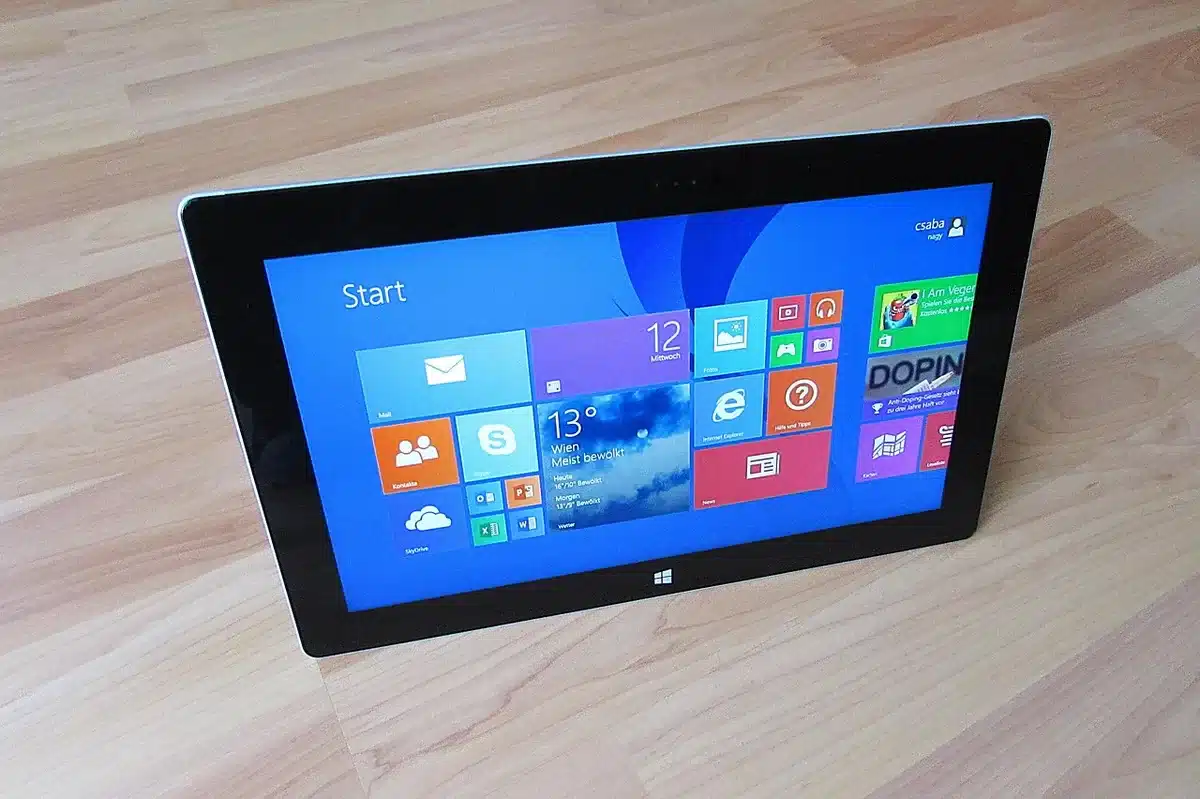 Pantalla de comprobaci&oacute;n de estado del PC mostrando compatibilidad con Windows 11